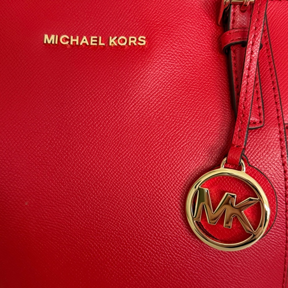 Michael Kors Jet Set Red Tote NWOT - Picture 2 of 13